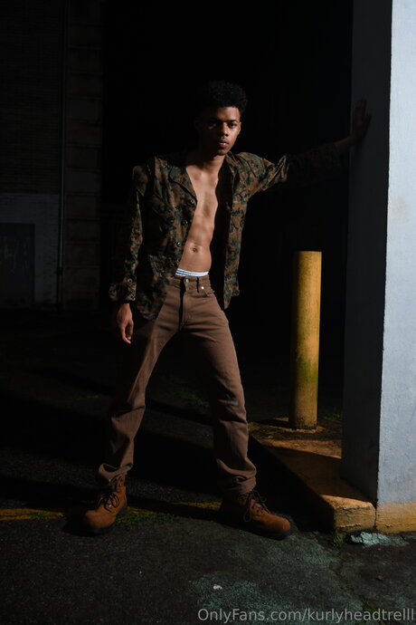 Kurlyheadtrelll hübsche hd archiv