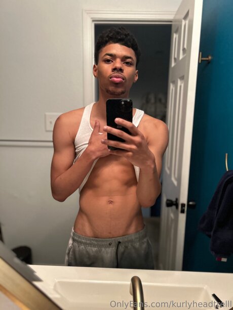 Kurlyheadtrelll schöne pornostar fotos