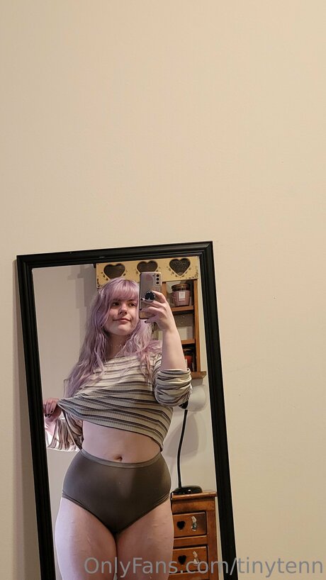 Tinytenn model beste bilder