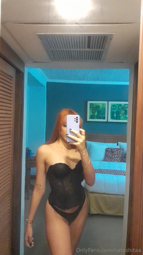 Natashitaa perfekte nackten fotos