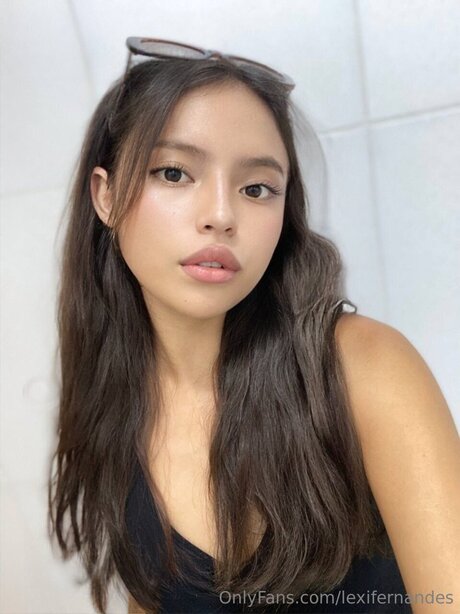 Lexifernandes nacktheit top bild