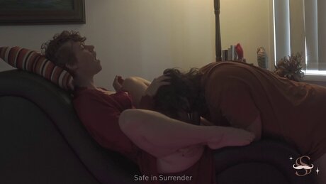 Safeinsurrender schöne pornographische archiv