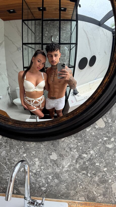 Simexyt nackt schöne galerien