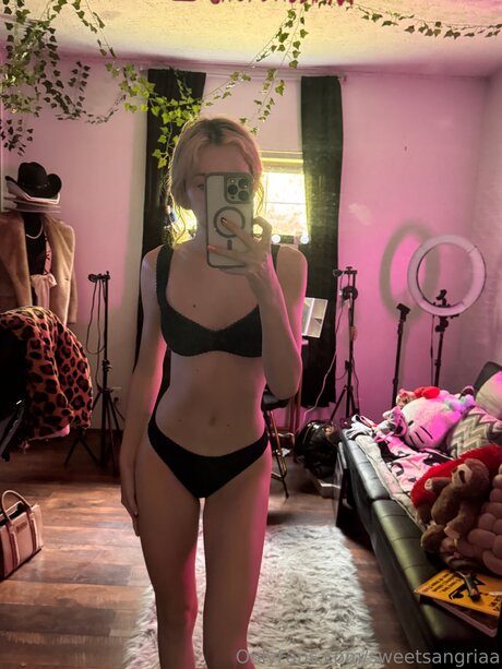 Sweetsangriaa model pornografische bild