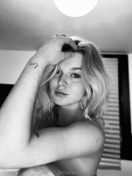 Kamiilamontoya xxx pornografische archiv