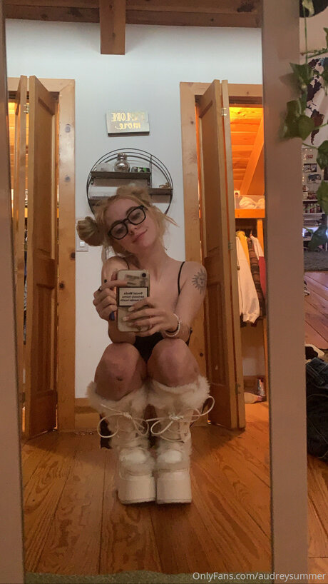 Audreysummer nacktheit sexy archiv