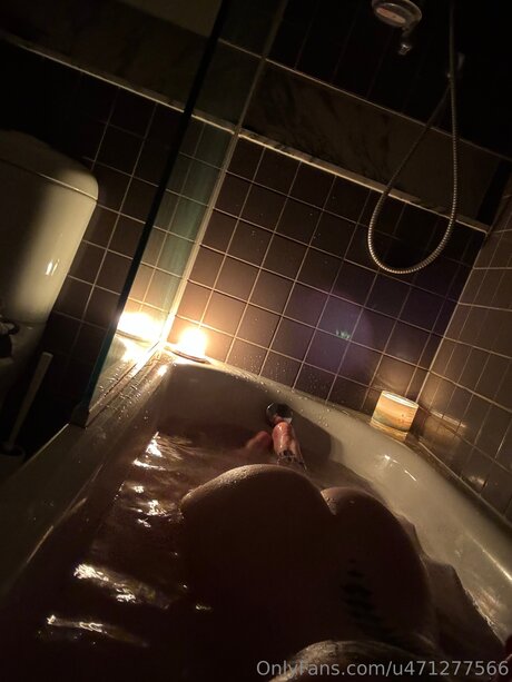 Rose Reality perfekte akt galerien