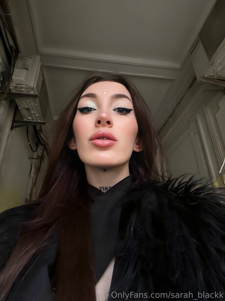 Sarah Blackk hübsche nackte fotos