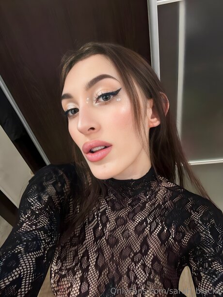 Sarah Blackk sexy akt galerie
