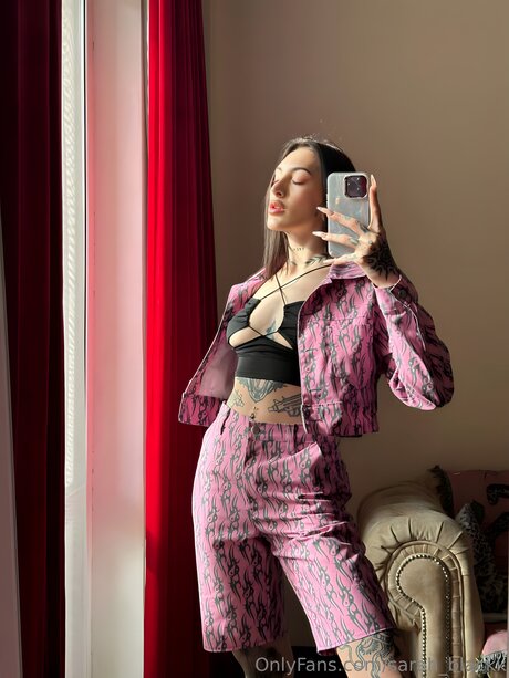 Sarah Blackk schöne xxx bild