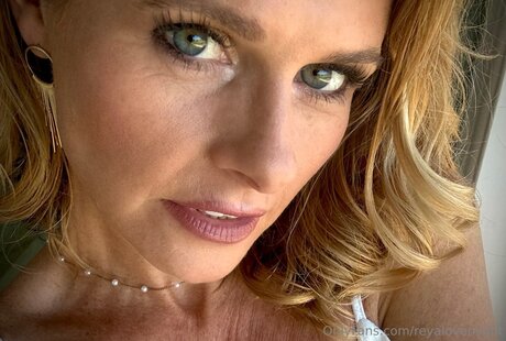 Reyalovenlightvip freie nackte archiv