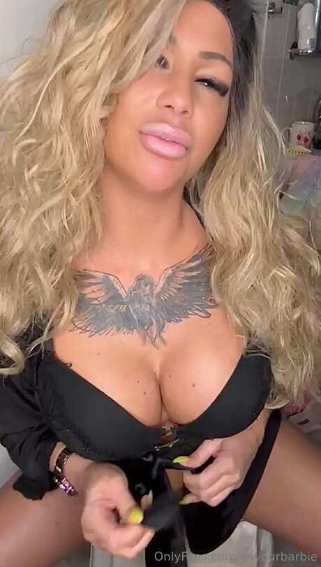 Itsyourbarbie xxx sexy archiv