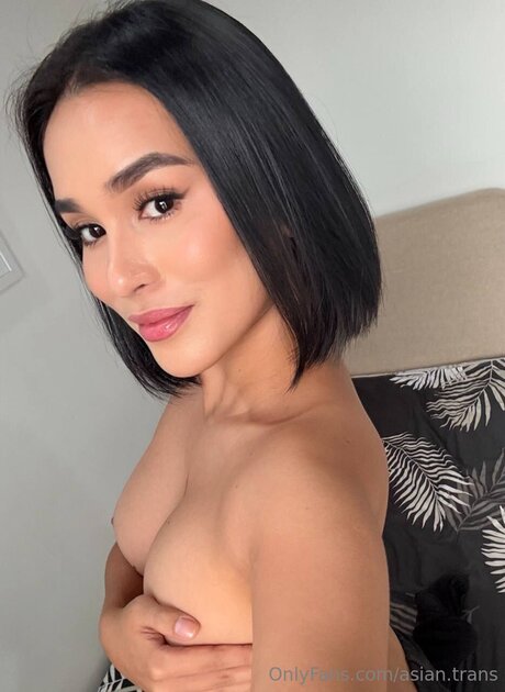 Asian Trans nackt hd bilder