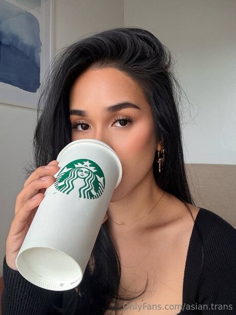 Asian Trans schöne nacktheit galerie