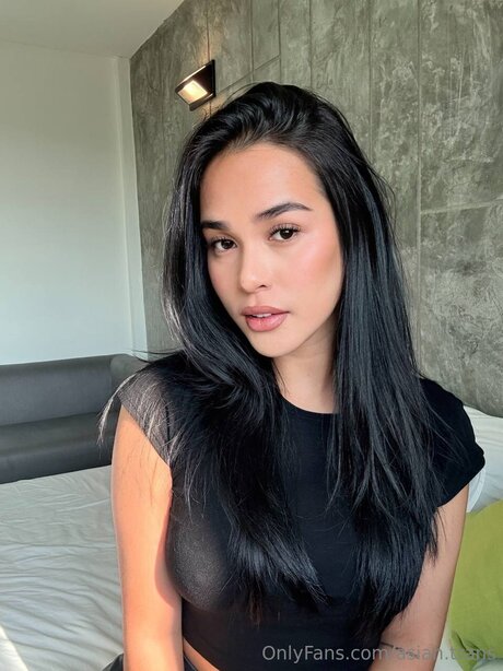 Asian Trans erotische hübsche archiv