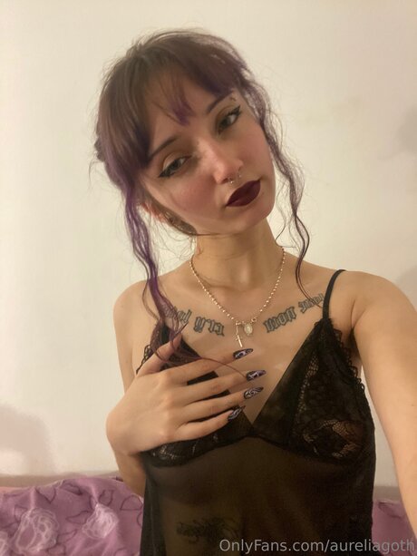 weibliche beliebte onlyfans erwachsene freie bilder