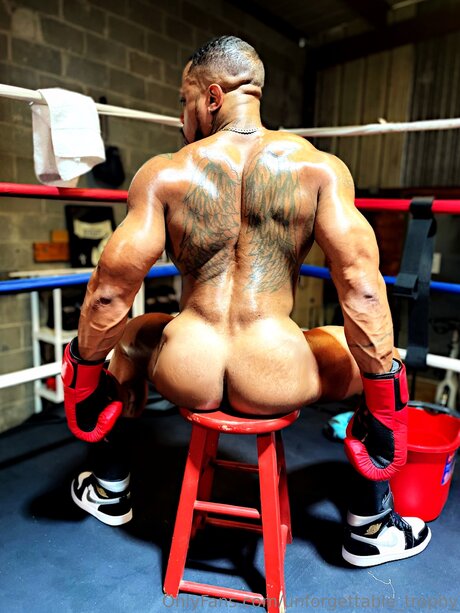 Unforgettable Trophy top nackte foto