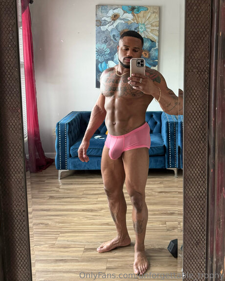 Unforgettable Trophy nackt top bilder