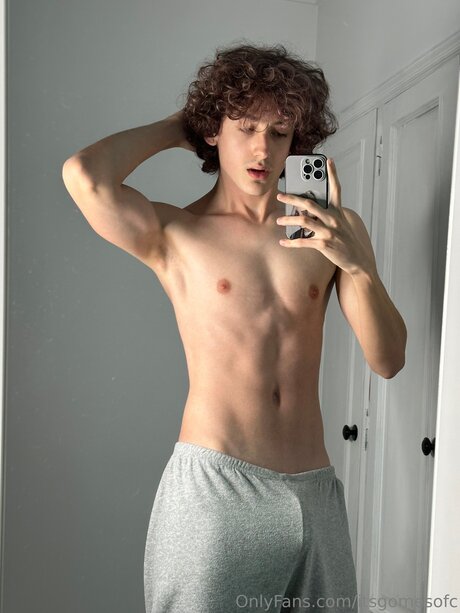 japanische schulmädchen-onlyfans erwachsene akt bilder