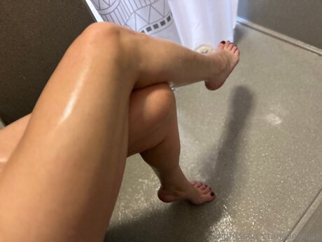 offene beine nur fans top akt foto