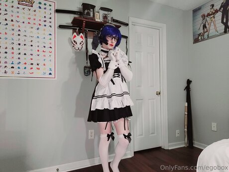 asiatische ladyboy-onlyfans kunst nette bilder