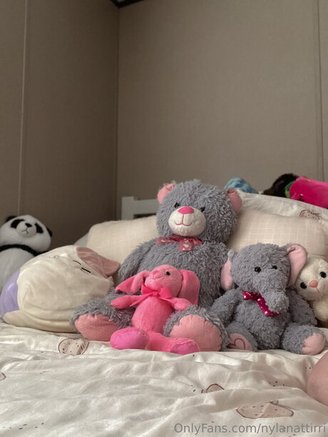 Nylanattirri pornostar xxx fotos