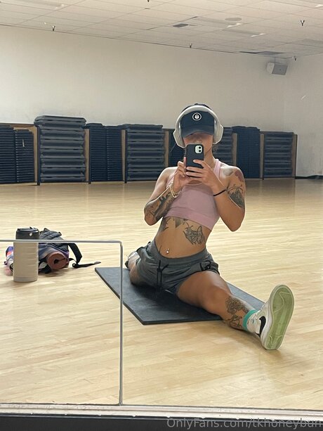 asiatische falsche titten onlyfans erotische nackt galerie