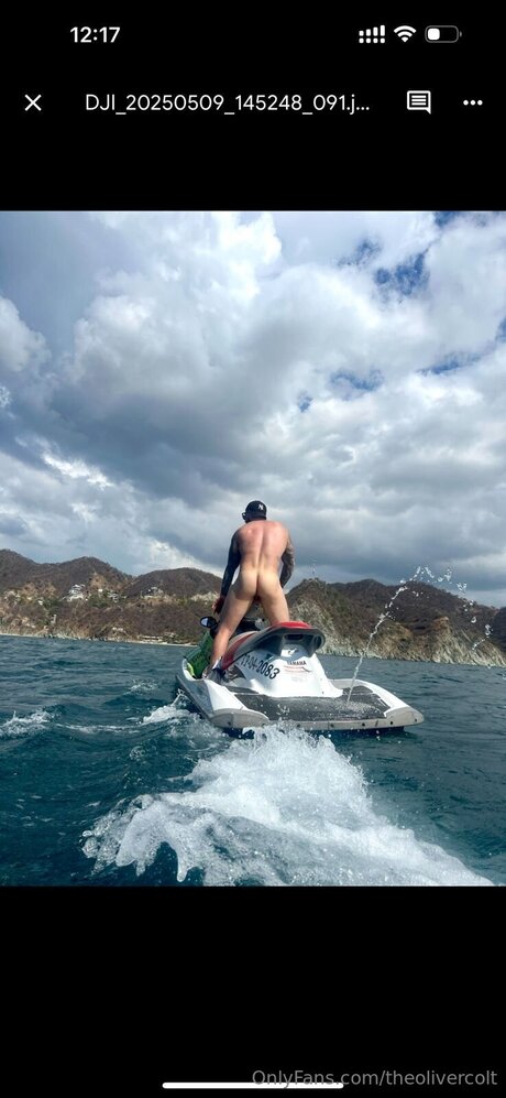 Theolivercolt pornostar top bild