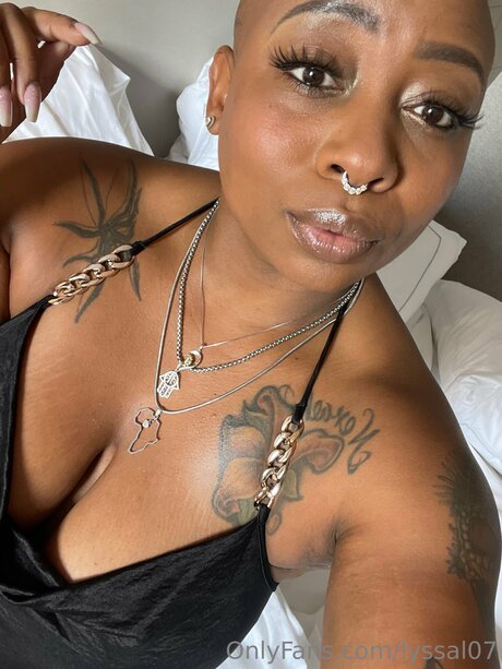 Lyssal07 kunst sex archiv