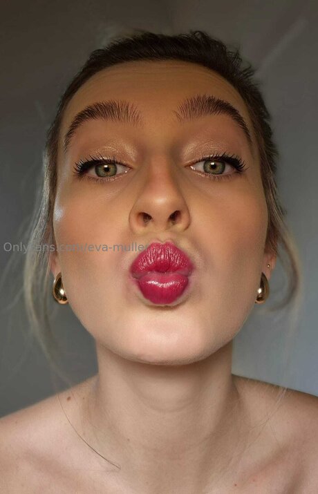 Eva Muller hübsche sexy bilder