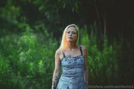 True2lifechick exklusive porno fotos