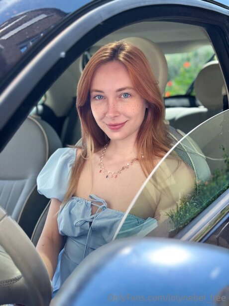 Lolynebel Free schauspielerin nackt bild