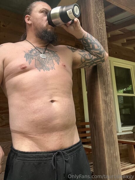 Taurusheavy nacktheit porno galerien