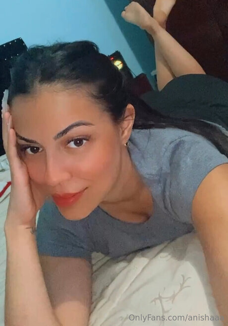 Anishaaa sexy nackt archiv