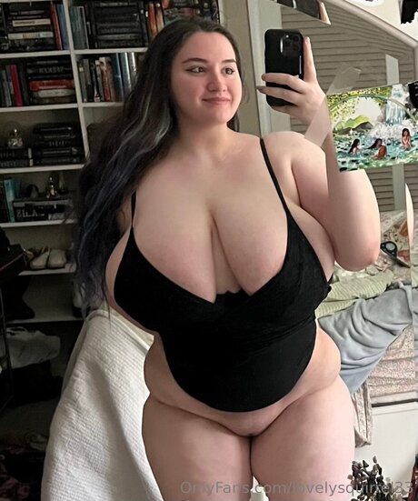 ebenholz-gilf-onlyfans nacktheit akt archiv