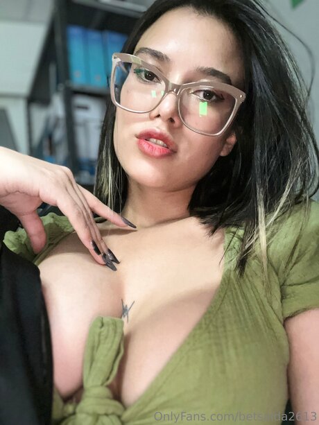 dünne asiatische teenager-onlyfans erwachsene freie galerien