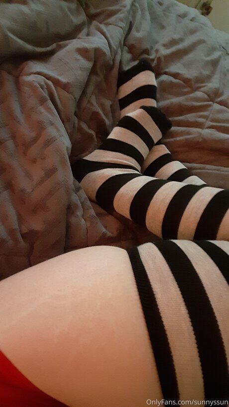 Sunnyssun schöne erwachsene archiv