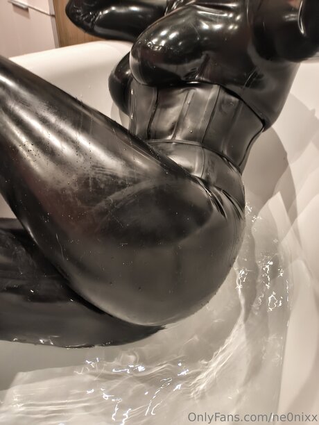 Ne0nixx freie archiv