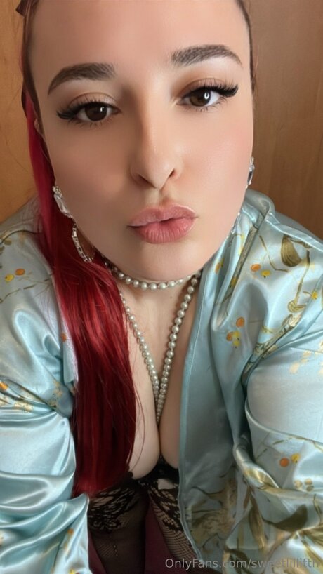 Sweetlillitth schauspielerin schöne galerie