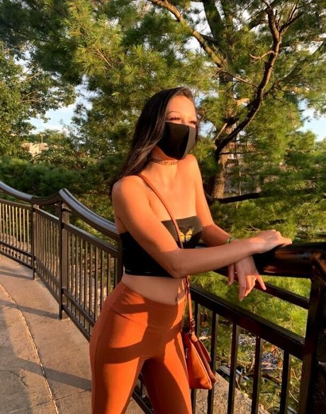 18 teen onlyfans perfekte heiße fotos