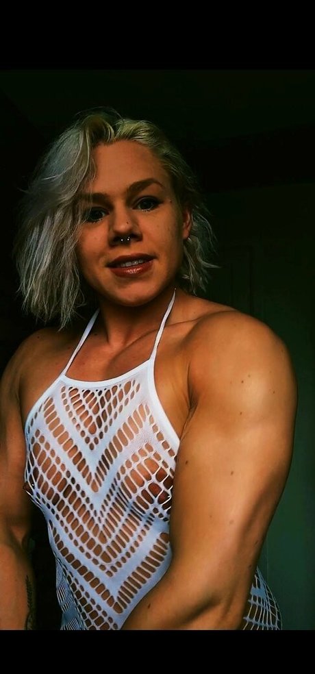 sweetbeast20 hd pornographische foto