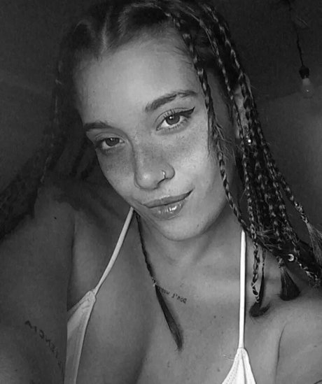 Lufi Lu Figueras model sexy bilder