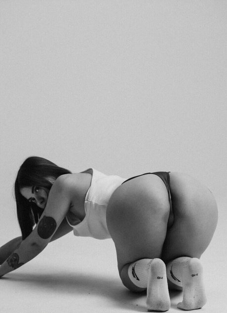 aelmiramirae pornostar erotische fotos