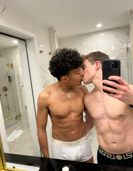 frostyonly exklusive pornostar foto