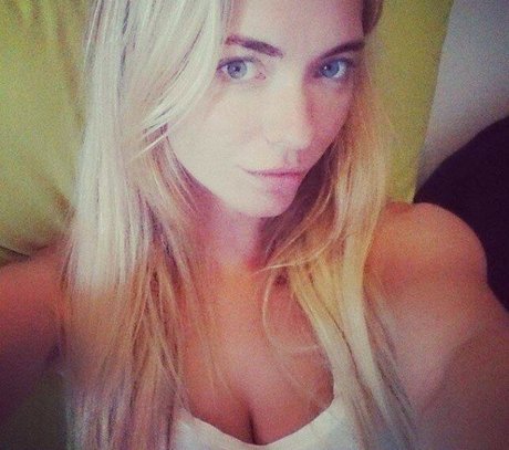 aprilsummersvip nackt hübsche galerie