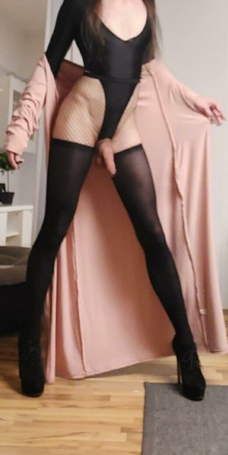 justMiia model pornographische archiv