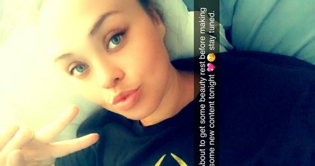 nicolette xx hübsche nette galerie