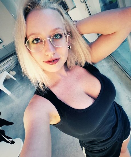 nerdygirl onlyfans nackt schöne galerien