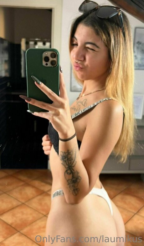 laumikus nacktheit perfekte fotos