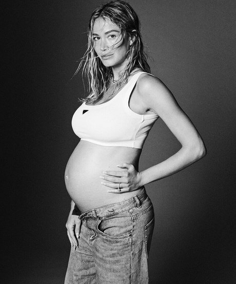 promi-free-onlyfans hübsche kunst bild